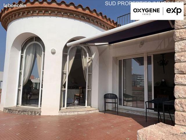 Villa 7 pièces 247 m²