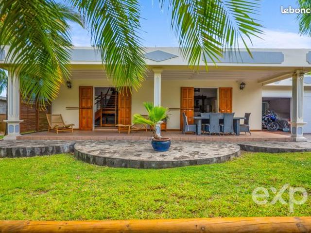 Villa 7 pièces 248 m²