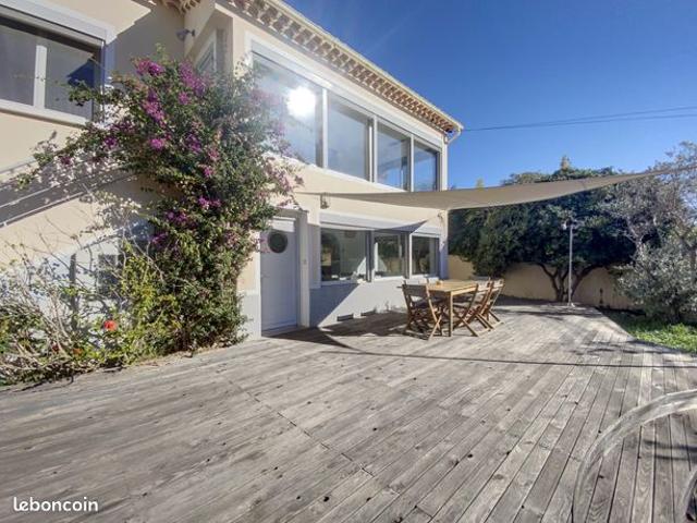 Villa 7 pièces 250 m²
