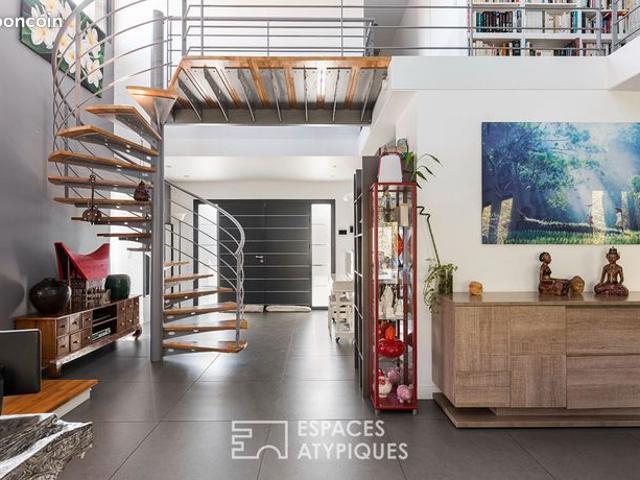 Villa 7 pièces 250 m²