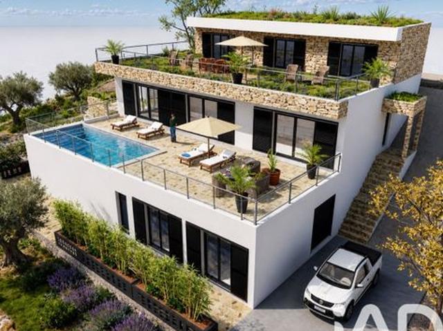 Villa 7 pièces 255 m²