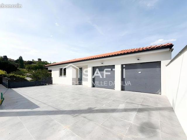 Villa 7 pièces 256 m²