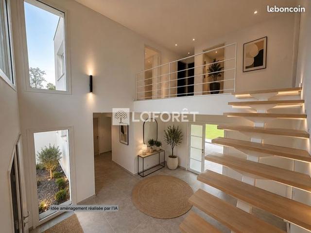Villa 7 pièces 258 m²