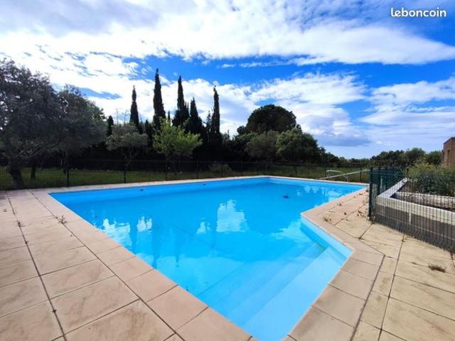 Villa 7 pièces 270 m²