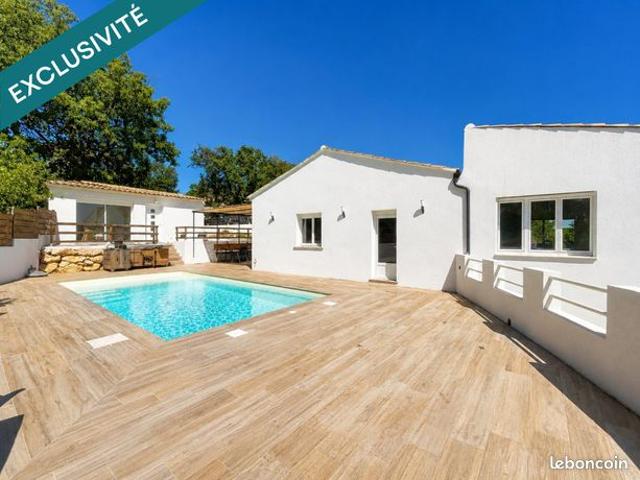 Villa 7 pièces 289 m²