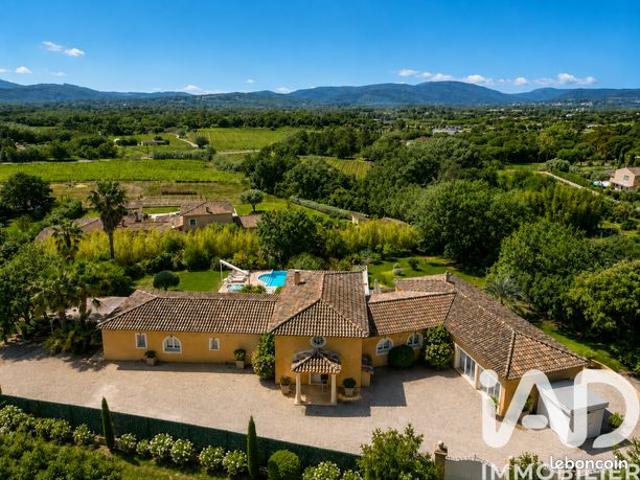 Villa 7 pièces 298 m²