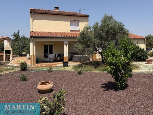 VILLA 7 PIECES PROCHE DU CENTRE VILLE
