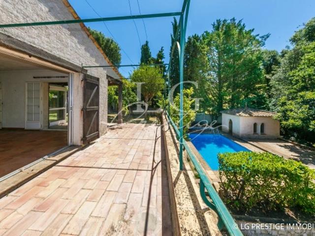 Villa 7 pièces quartier Minelle