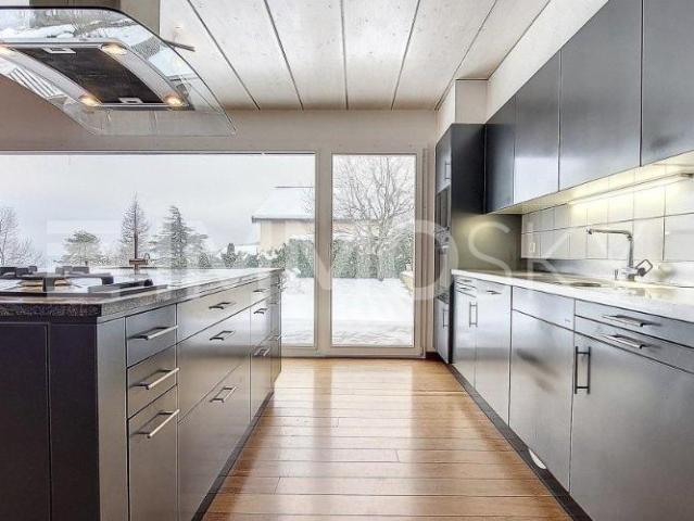 Villa 7.5 Zimmer