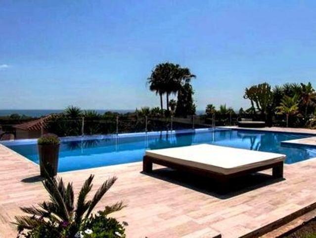 Villa 8 Dormitorio Marbella Andalucía ELS98303850