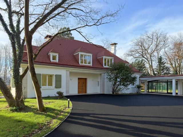 Villa 8 pièces 410m² Pau