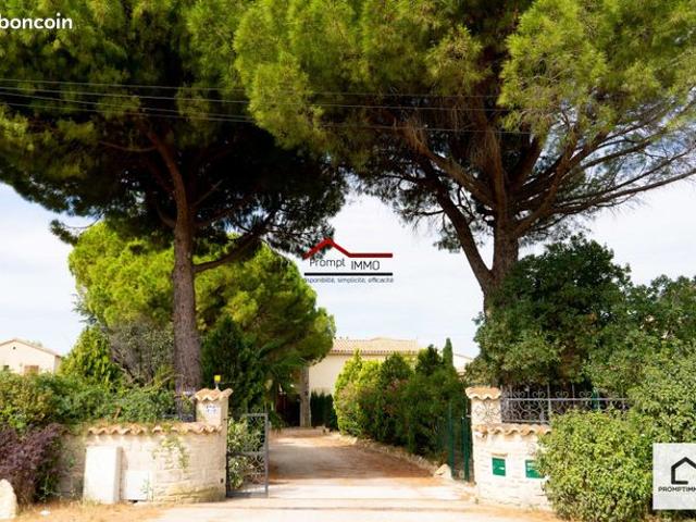Villa 8 pièces 520 m²