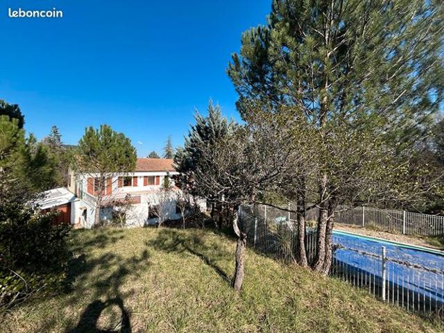 Villa 8 pièces 123 m²