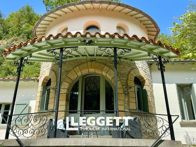 Villa 8 pièces 132 m²
