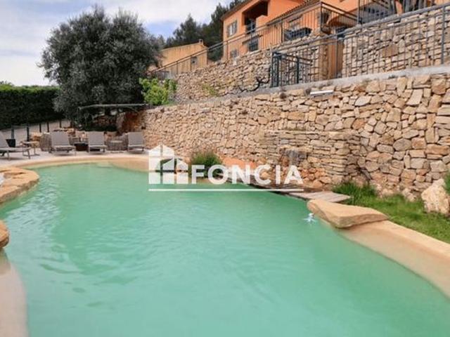 Villa 8 pièces