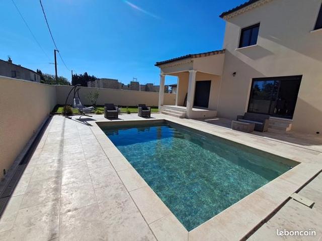 Villa 8 pièces 135 m²