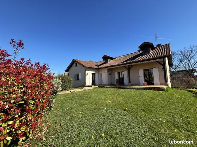 Villa 8 pièces 135 m²