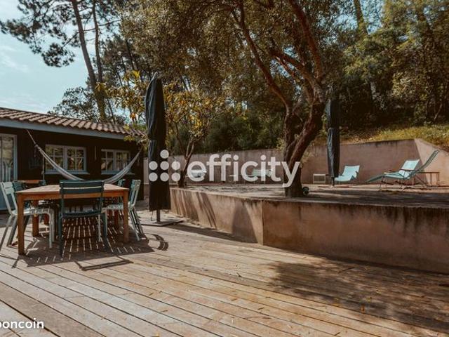 Villa 8 pièces 140 m²