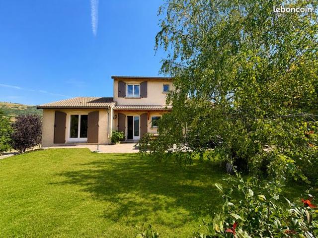 Villa 8 pièces 142 m²