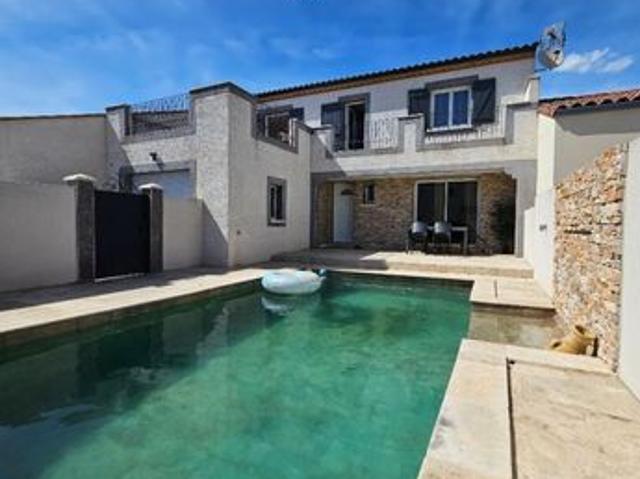Villa 8 pièces 146 m²