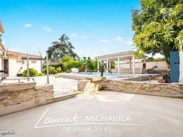 Villa 8 pièces 149 m²