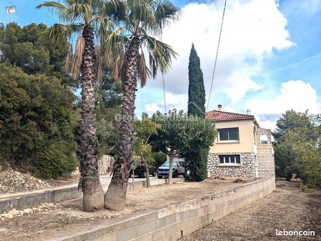 Villa 8 pièces 150 m²