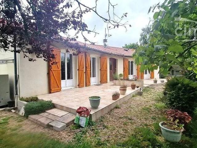 Villa 8 pièces 155 m²