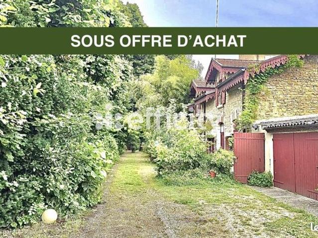Villa 8 pièces 158 m²