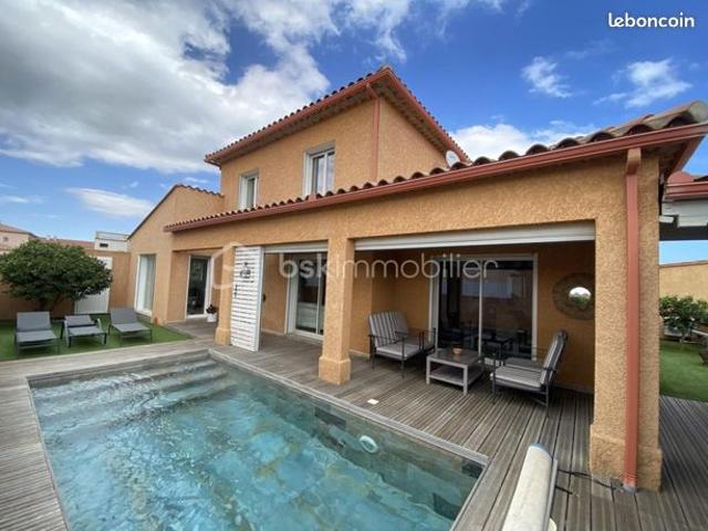 Villa 8 pièces 160 m²