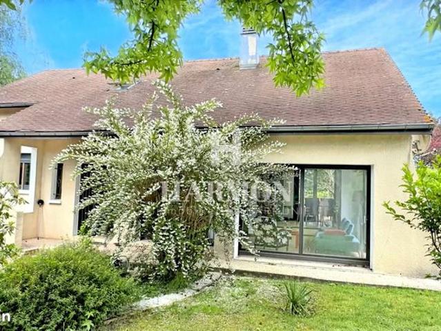 Villa 8 pièces 160 m²