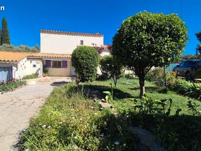 Villa 8 pièces 168 m²