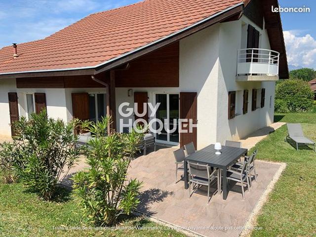 Villa 8 pièces 169 m²