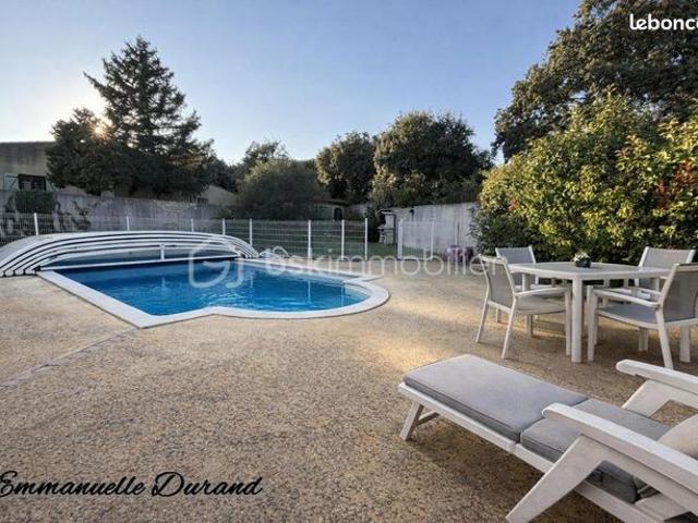 Villa 8 pièces 170 m²