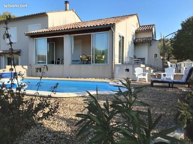 Villa 8 pièces 170 m²