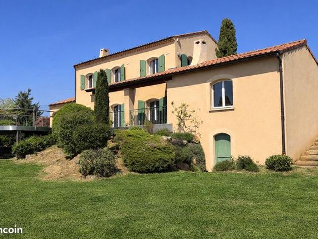 Villa 8 pièces 171 m²