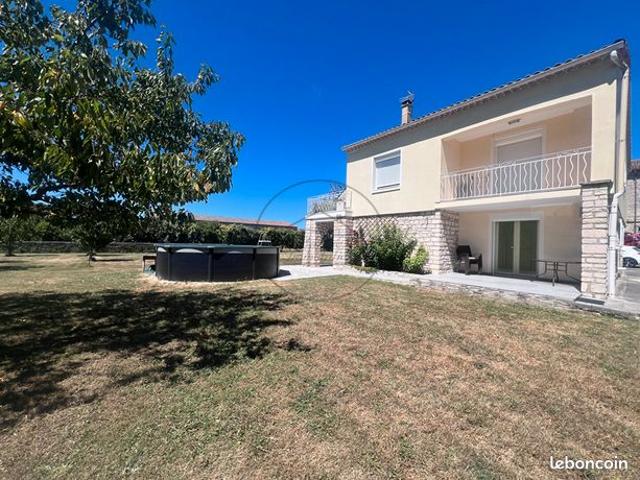 Villa 8 pièces 171 m²