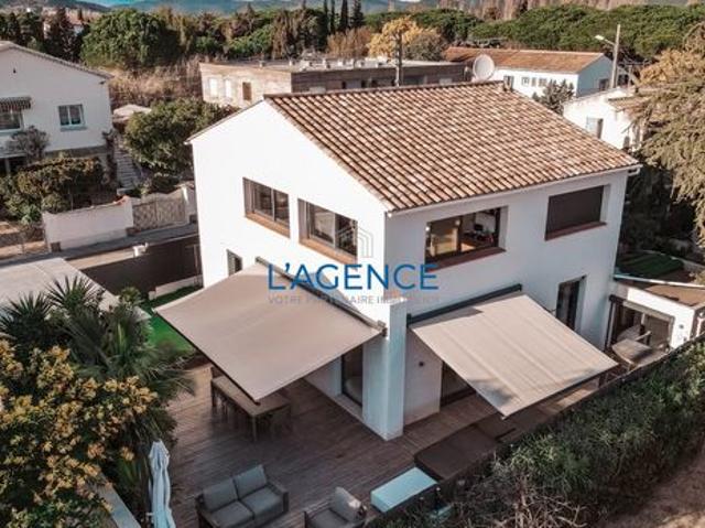 Villa 8 pièces 175 m²