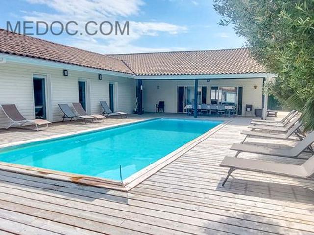 Villa 8 pièces 175 m²