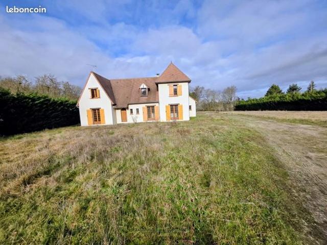 Villa 8 pièces 177 m²