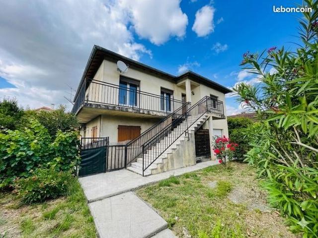 Villa 8 pièces 178 m²