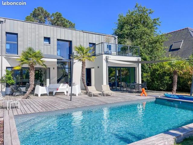 Villa 8 pièces 179 m²