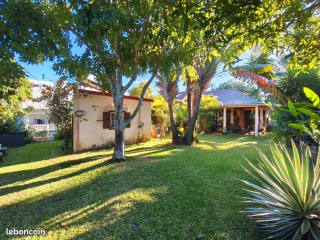 Villa 8 pièces 180 m²