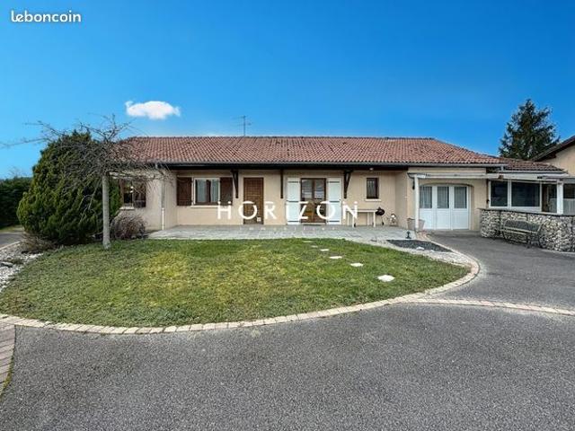 Villa 8 pièces 180 m²
