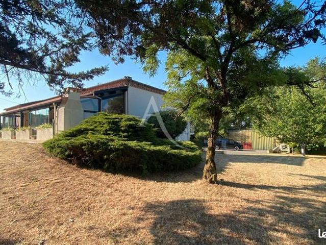 Villa 8 pièces 185 m²