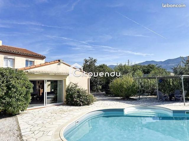 Villa 8 pièces 185 m²