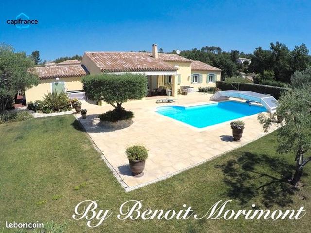 Villa 8 pièces 186 m²
