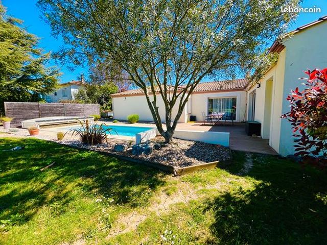 Villa 8 pièces 190 m²