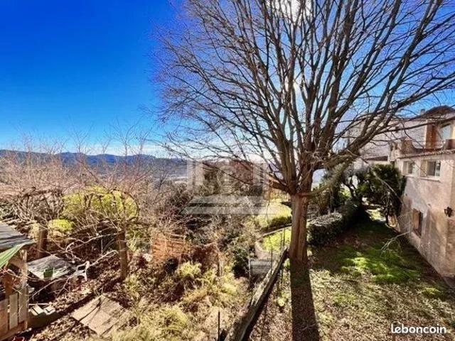 Villa 8 pièces 195 m²