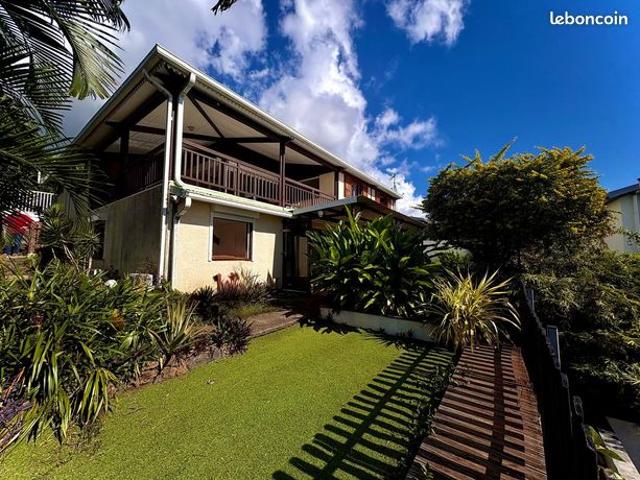 Villa 8 pièces 195 m²