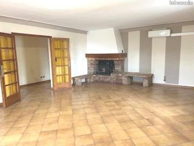 Villa 8 pièces 197 m²